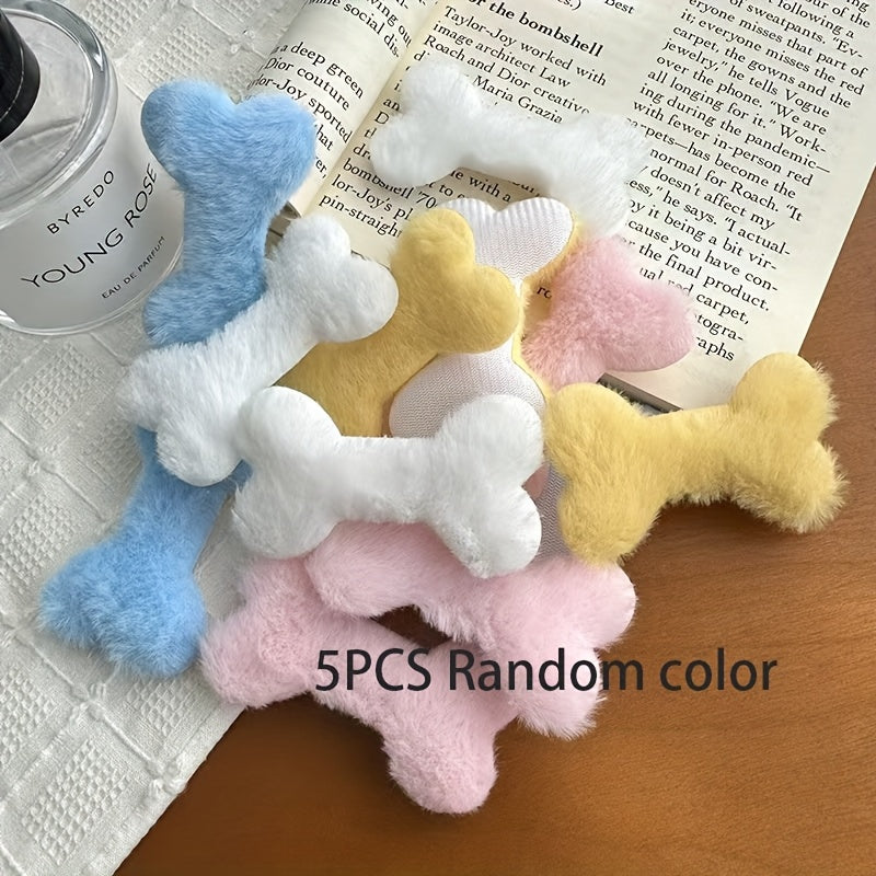 Set of Five Soft Chew Toys for Puppies, Ideal for Pet Decor, Suitable for Both Young And Adult Dogs, Making Great Gifts for Birthdays Or Housewarming. Available in White, Pink, Yellow, And Blue, These Toys Also Promote Dental Health with Their Fun P