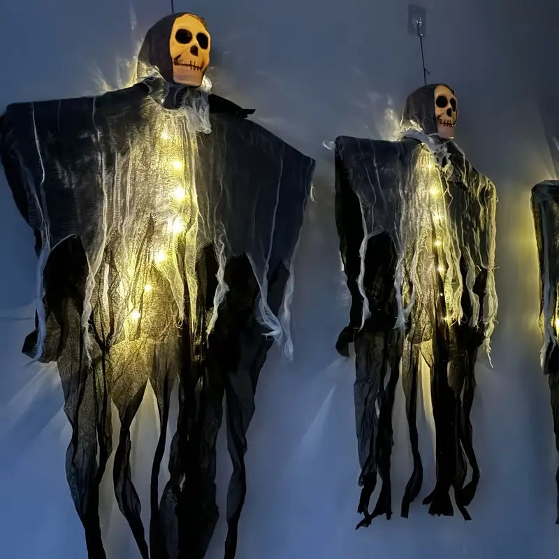 PHFRQ Halloween Haunted House Decor Skull with LED Lights, Battery-Powered Outdoor Ghostly Yard Decoration, Plastic Wall-Mounted Party Scene, No Plug Needed, Includes Buttons, Halloween Decorations