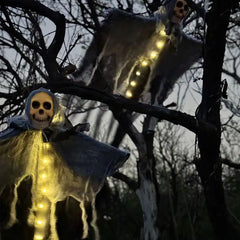 PHFRQ Halloween Haunted House Decor Skull with LED Lights, Battery-Powered Outdoor Ghostly Yard Decoration, Plastic Wall-Mounted Party Scene, No Plug Needed, Includes Buttons, Halloween Decorations